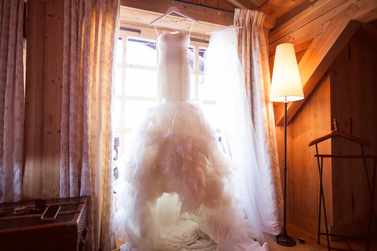 robe de mariée au domaine mont d'Arbois mariage